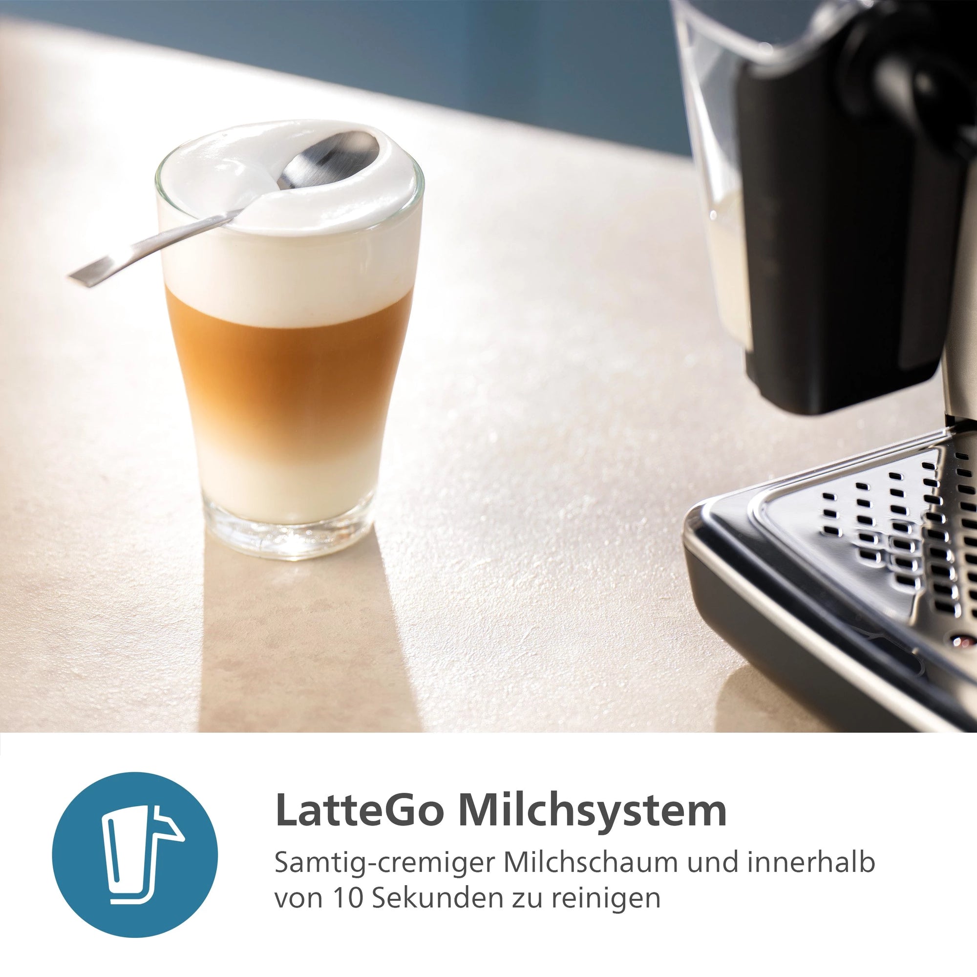 Philips Kaffeevollautomat 5400 Series EP5144/70, mit LatteGo-Milchsystem