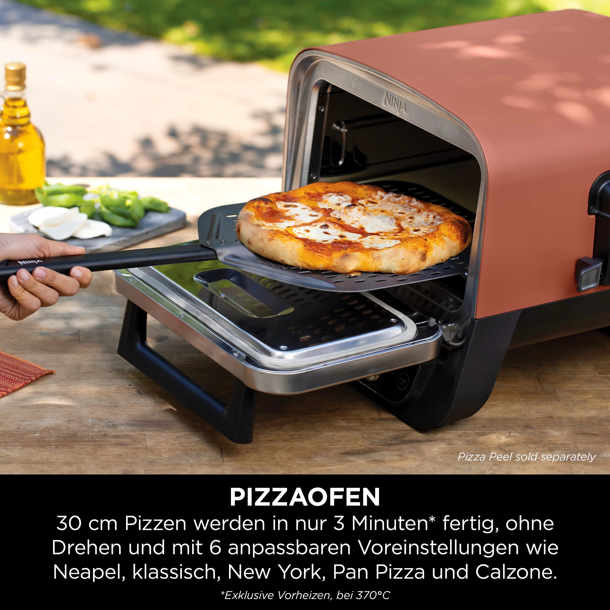 NINJA Multiofen OO101EU, Elektrischer Outdoor Pizzaofen und Smoker, 8-in-1: Pizza, Schmoren